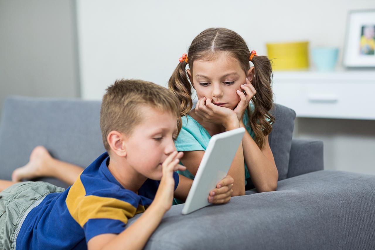 Cursuri online gratuite, pentru toți elevii din țară