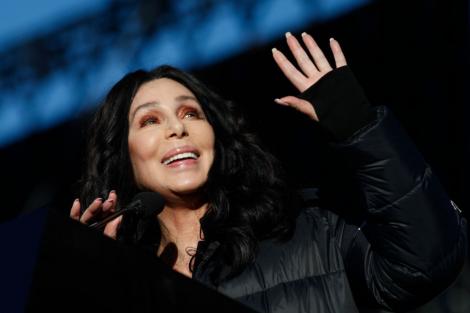 Timpul a fost blând cu Cher. La cei 75 de ani, megastarul arată „mai bine decât multe femei de 20 de ani”. Cum a fost surprinsă