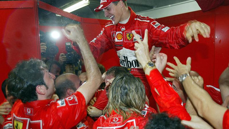 Michael Schumacher a împlinit 53 de ani. Imagini spectaculoase din timpul carierei