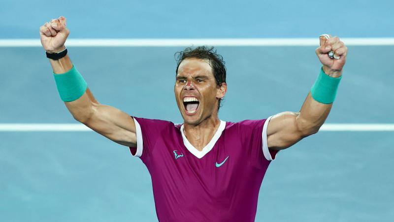 Rafael Nadal, la Australian Open 2022, după victorie, bucuros