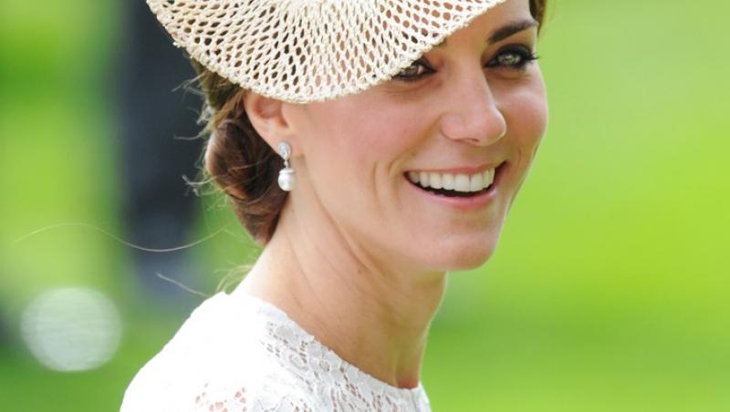 Kate Middleton împlinește astăzi 40 ani. Fotografii rare cu Ducesa de Cambridge | GALERIE FOTO