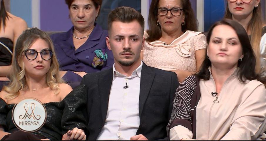 Mireasa sezon 6, 14 octombrie 2022. Cosmin, deranjat de o acțiune a Mirunei. Doamna Adriana i-a dat dreptate