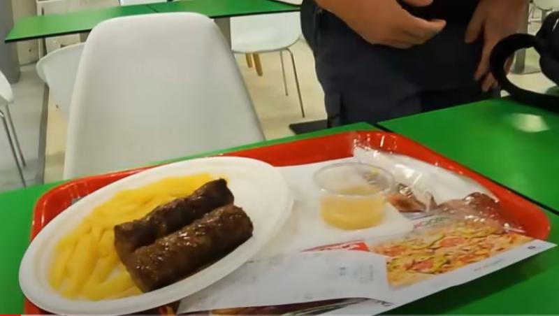 Cât a plătit un turist din Canada pentru doi mici și cartofi prăjiți într-un local din Aeroportul Otopeni. A rămas uimit de preț