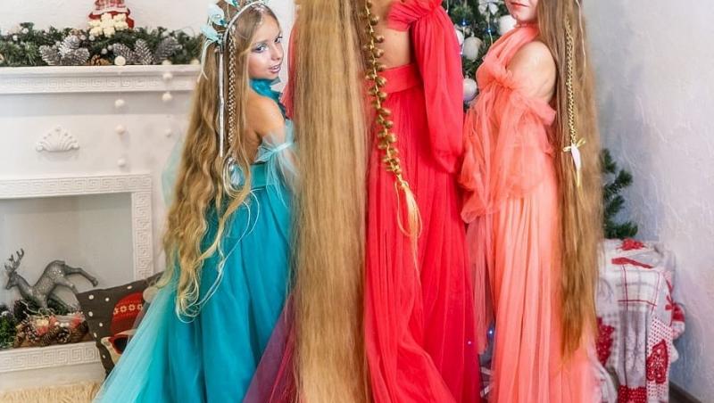 Rapunzel există! Și-a lăsat părul să crească de la cinci ani, iar fetele ei îi calcă pe urme. Cât de mult seamănă cu mama lor