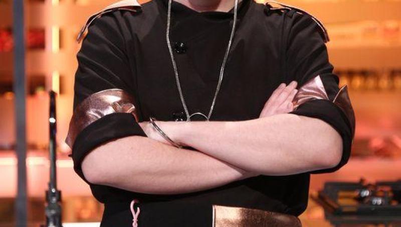 Cu ce probleme de sănătate s-a confruntat Titus Antonescu în competiția Chefi la cuțite. Ce a dezvăluit concurentul pe Internet