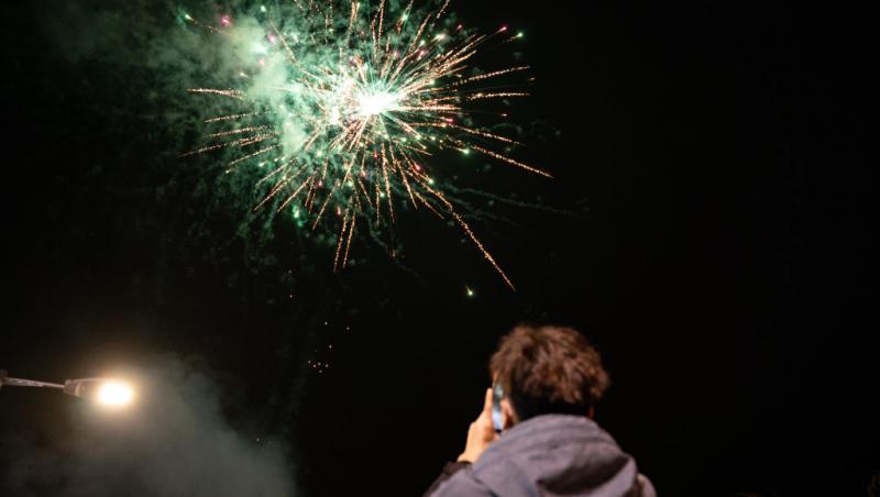 Care e orașul din România care va înlocui artificiile de Revelion cu un spectacol cu drone. Poluarea fonică, unul dintre motive
