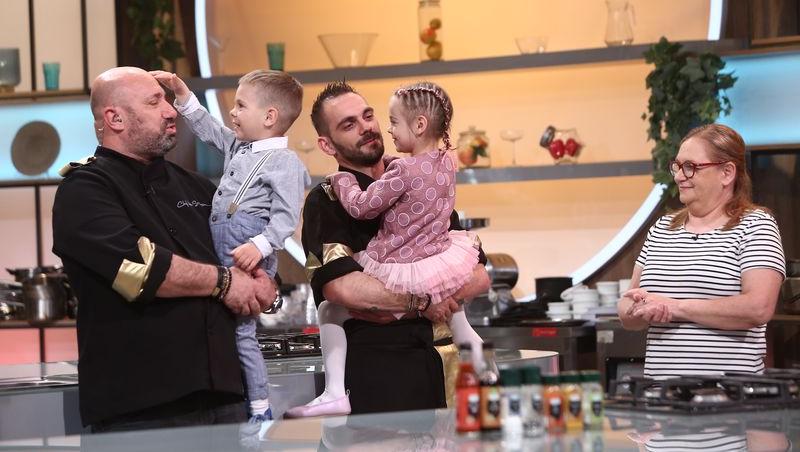 Chefi la cuțite, semifinala 29 noiembrie 2022. Copiii lui Adrian Stroe au făcut senzație în bucătărie. Ce s-a întâmplat în platou