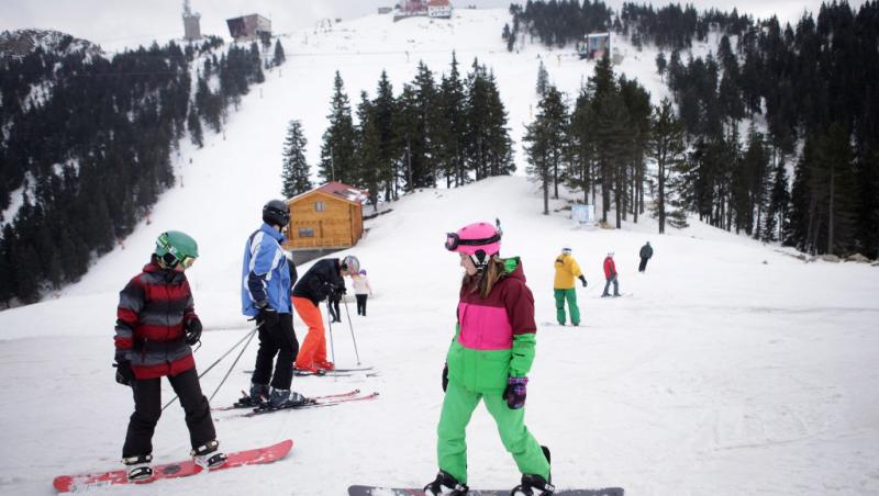 Stațiunea care dă startul sezonului de schi. Pe 1 Decembrie, își deschide „porțile” pentru iubitorii sporturilor de iarnă