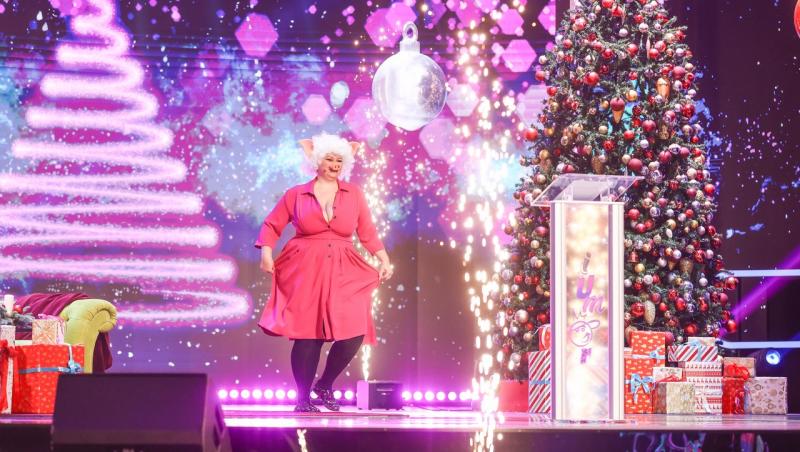iUmor sezonul 13, Gala de Crăciun. Ștefana Badiu, în rolul lui Miss Piggy, satiră la adresa societății: „Porcii care ne conduc”