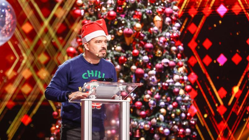 iUmor sezonul 13, Gala de Crăciun. Andrei Garici, cel mai răutăcios „spiriduș”. Jurații au avut nevoie de un moment de reculegere