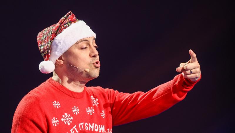 iUmor sezonul 13, Gala de Crăciun. Dan Badea, stand-up despre cum arăta Crăciunul în trecut: „Cea mai bună glumă a serii”