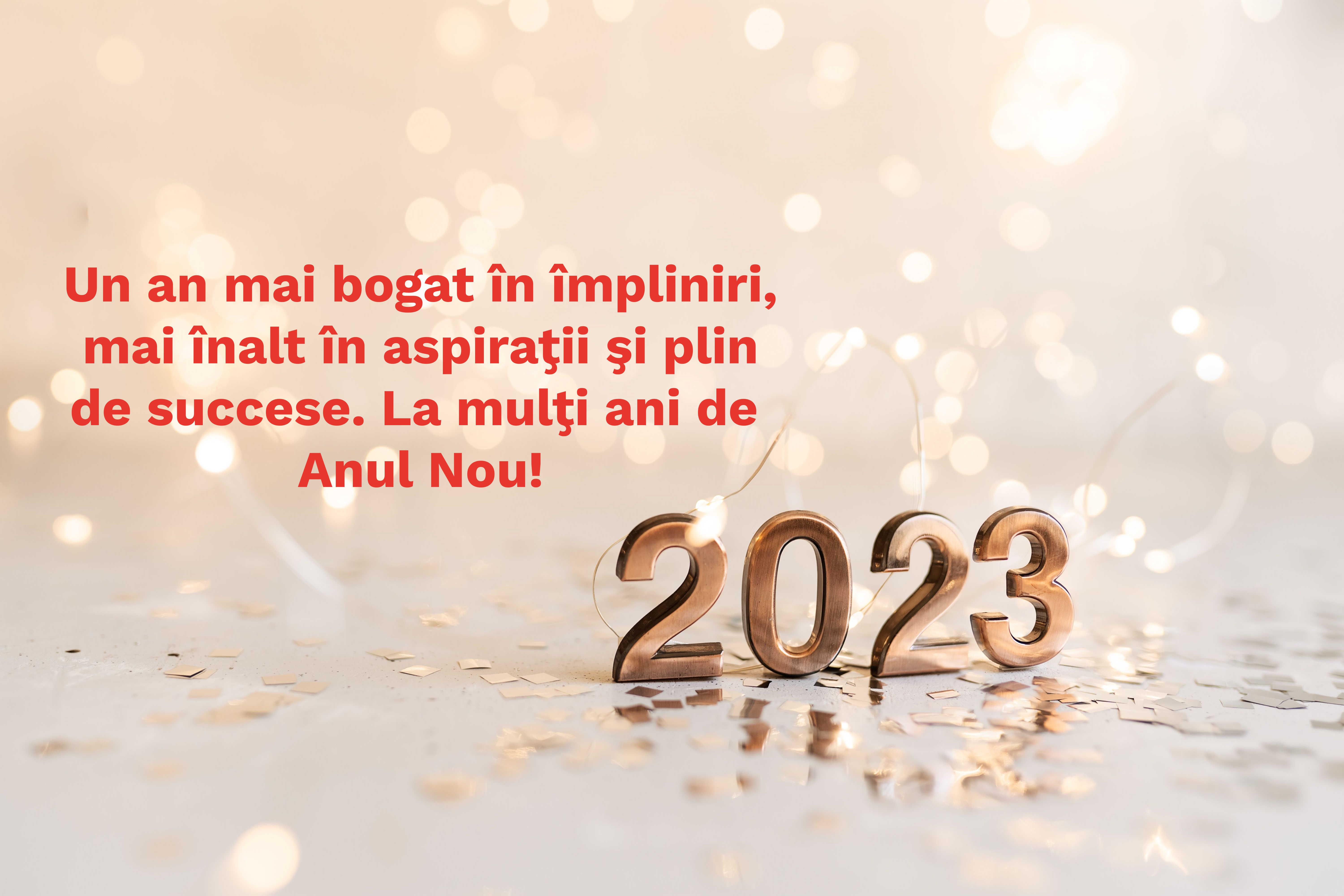 mesaj de revelion 2023 pe o felicitare cu auriu de anul nou