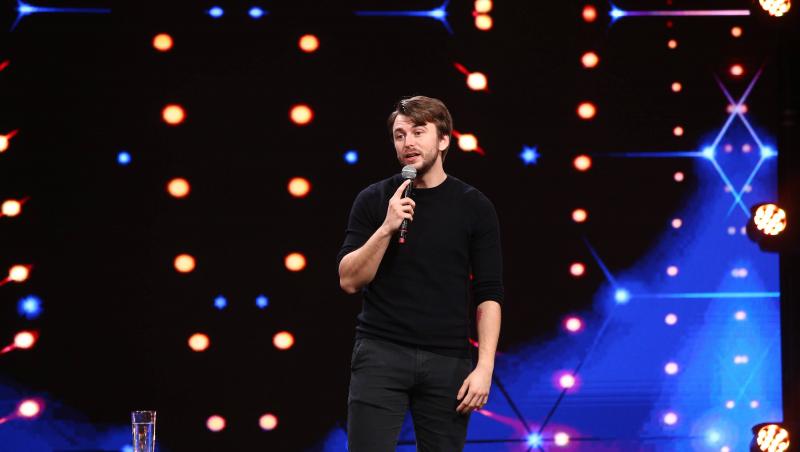 Finala Stand-Up Revolution sezonul 2, 30 decembrie 2022. Ce numere de umor au avut cei 11 finaliști