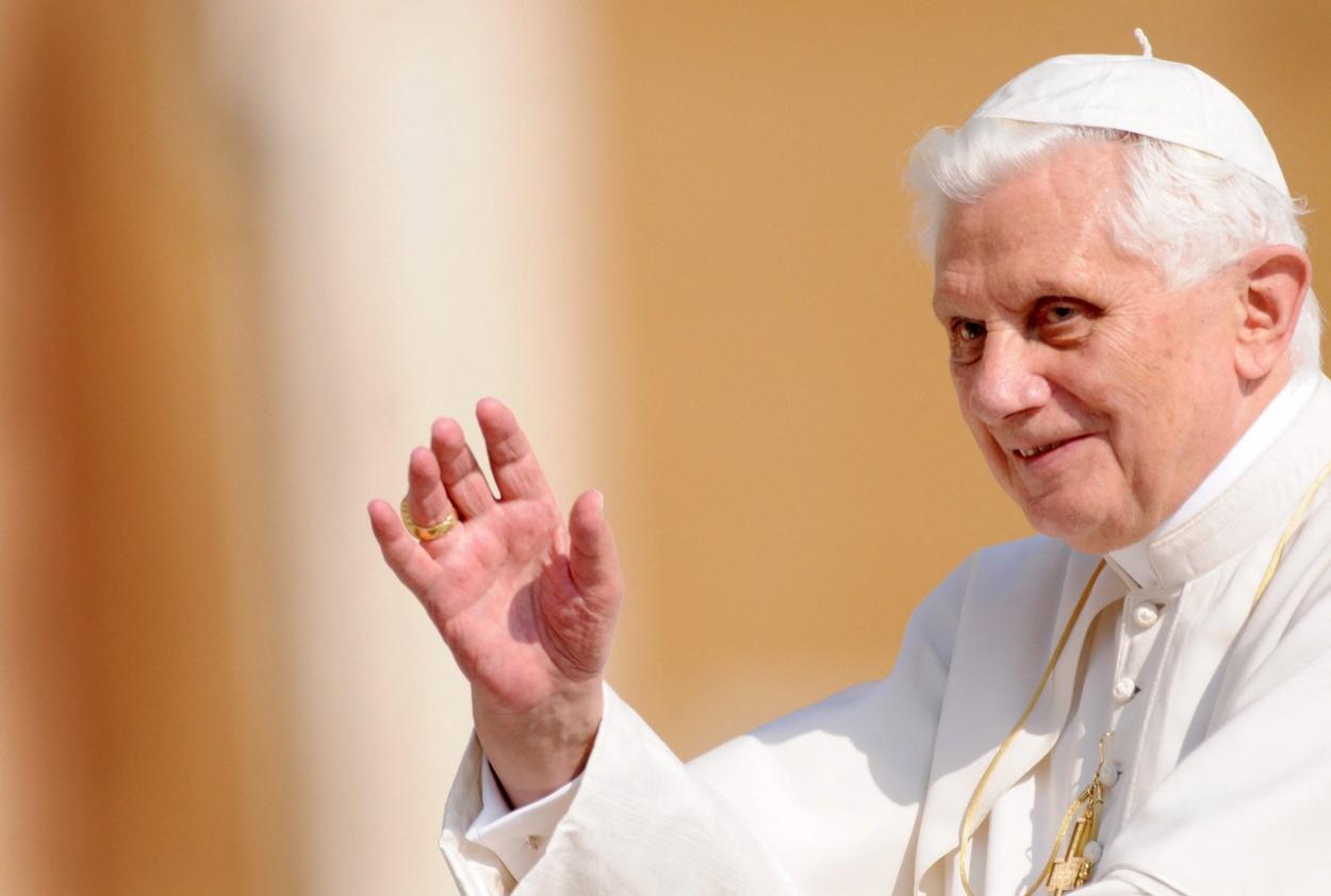 Fostul Papă Benedict al XVI-lea