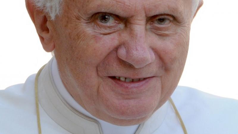Fostul papă Benedict al XVI-lea a murit. Anunțul Vaticanului