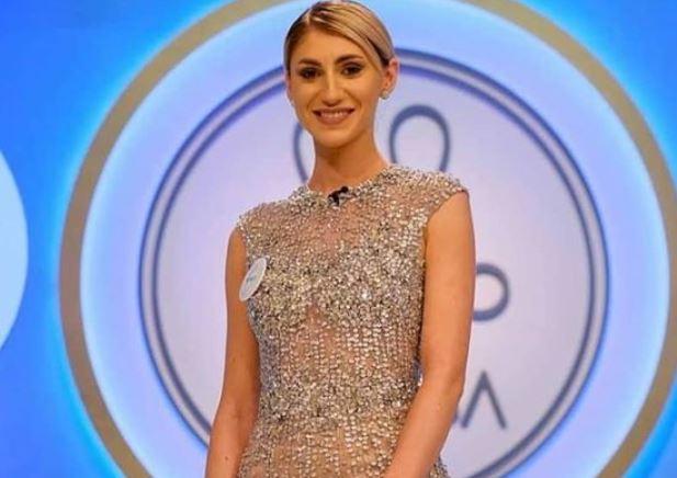 Maria Roman, ținuta elegantă la ceas de seară. Cum s-a pozat fosta concurentă Mireasa