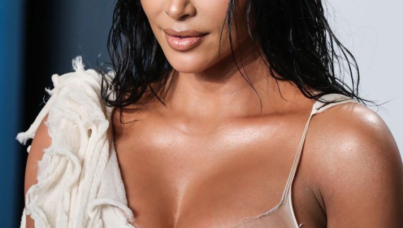 Kim Kardashian, pe  