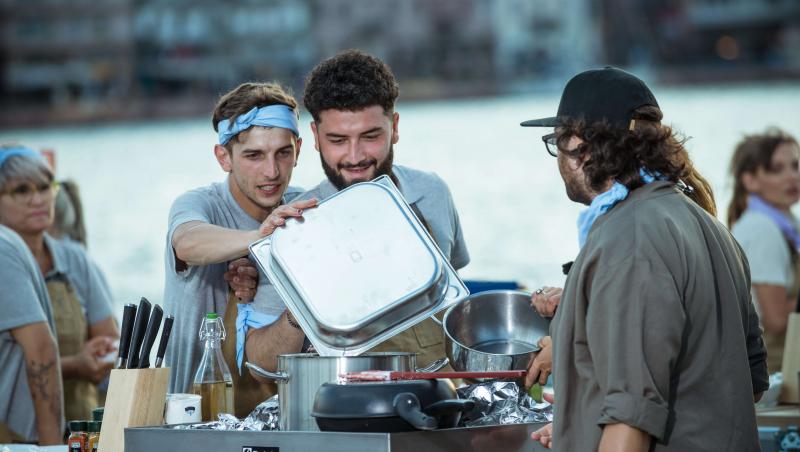 Chefi fără limite, 21 februarie 2022. Au ieșit scântei și spiritele au fiert mai ceva ca oala sub presiune. Chefii au izbucnit