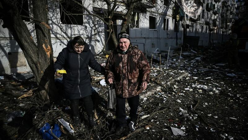 Imagini tulburătoare surprinse în Ucraina, la câteva ore după ce a început războiul cu Rusia. Oamenii se grăbesc să plece din țară