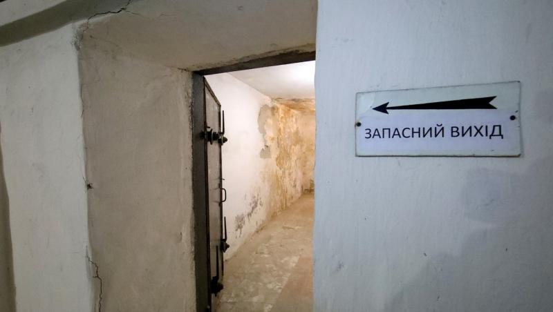 intrarea intr-un buncar din kiev