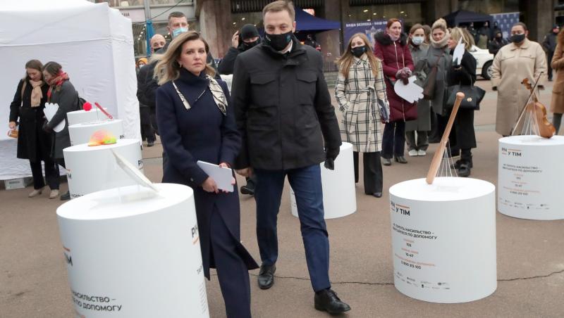 Cum arată familia lui Volodimir Zelenski. Cine este Olena, femeia care i-a dăruit doi copii președintelui Ucrainei