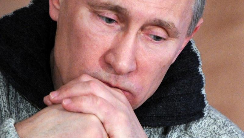 Valery Solovei susține că Putin a fost operat în februarie 2020. O altă sursă rusă, citată de publicația The Sun, a confirmat că a fost o operație de cancer abdominal.