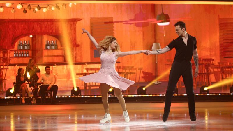 Dancing on Ice - Vis în doi, 19 martie 2022. Jean Gavril și Ana Maria Ion au dansat superb pe gheață, iar juriul i-a felicitat