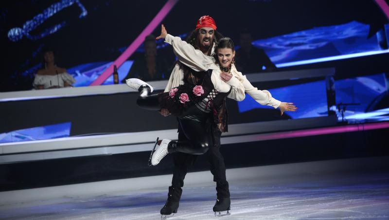 Dancing on Ice - Vis în doi, 19 martie 2022. Cosmin Natanticu și Maria Andreea Coroamă au impresionat jurații cu dansul pe gheață