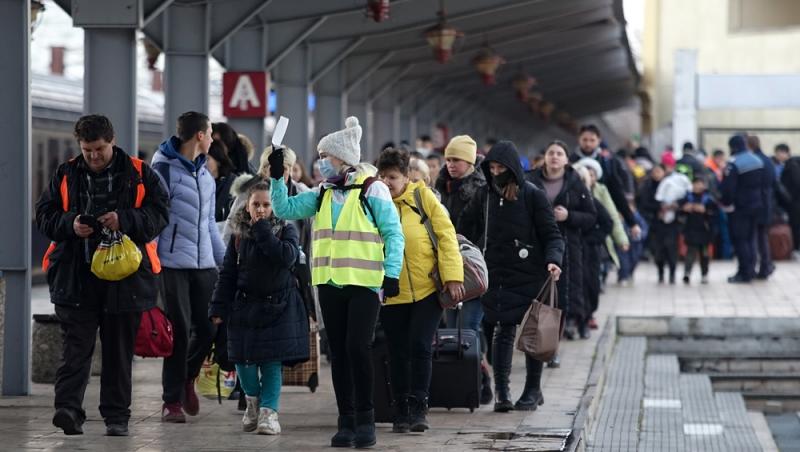 Guvernul din Ucraina anunță un acord cu privire la coridoarele umanitare de evacuare a civililor. Ce se întâmplă la Mariupol