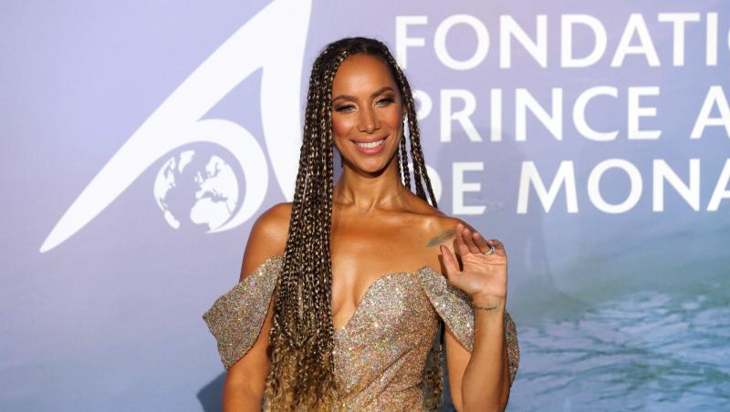 Leona Lewis, celebra cântăreață, a dezvăluit că este însărcinată. Artista în vârstă de aproape 37 de ani așteaptă primul ei copil cu soțul său, Dennis Jauch.