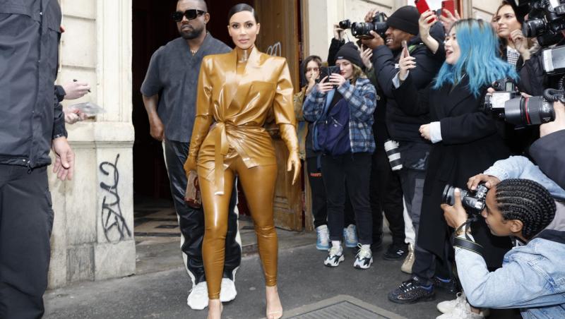Kim Kardashian a divorțat, oficial, de Kanye West