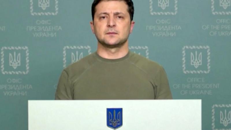 Volodimir Zelenski, susținând un discurs