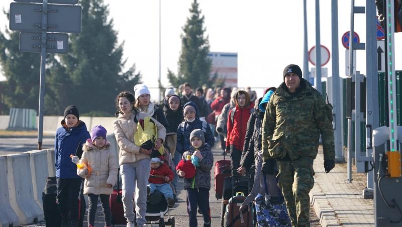 Tot mai mulți refugiați ajung în România, în dorința lor de-a fugi din calea războiului din Ucraina