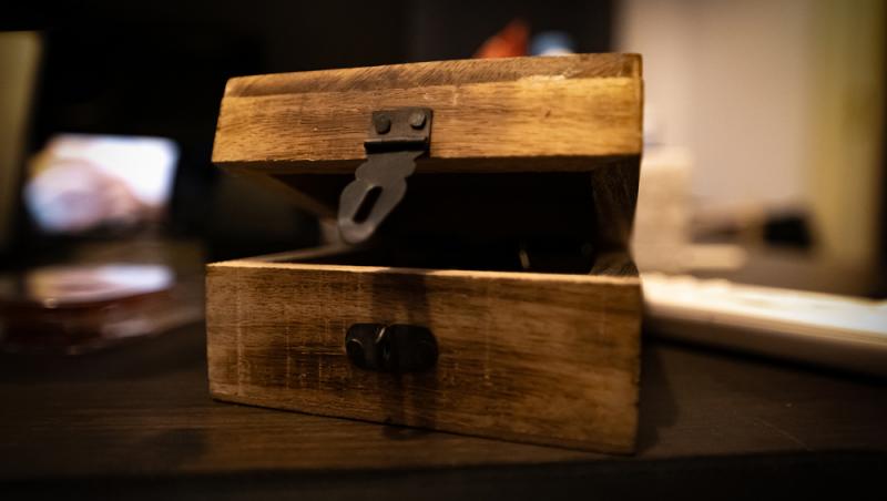 cutie de lemn