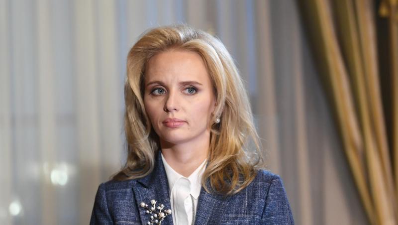 Maria Vorontsova este primul copil al liderului de la Kremlin. Tânăra are 36 de ani și este fiica din căsnicia lui Vladimir Putin cu Lyudmila Skhrebneva. S-a născut pe 28 aprilie 1985, la Leningrad, cu câțiva ani înainte ca ea și sora ei mai mică, Katerina, să se mute din țară.