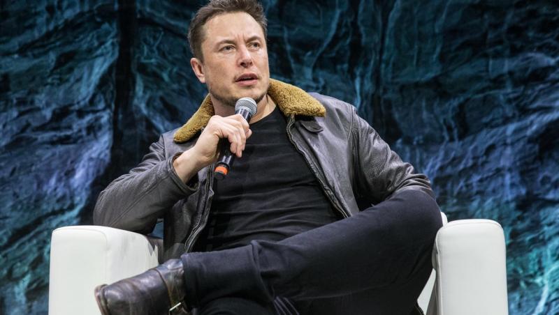Elon Musk este unul dintre cei mai bogați oameni din lume, dar cu toate acestea nu are o locuință. Care e motivul