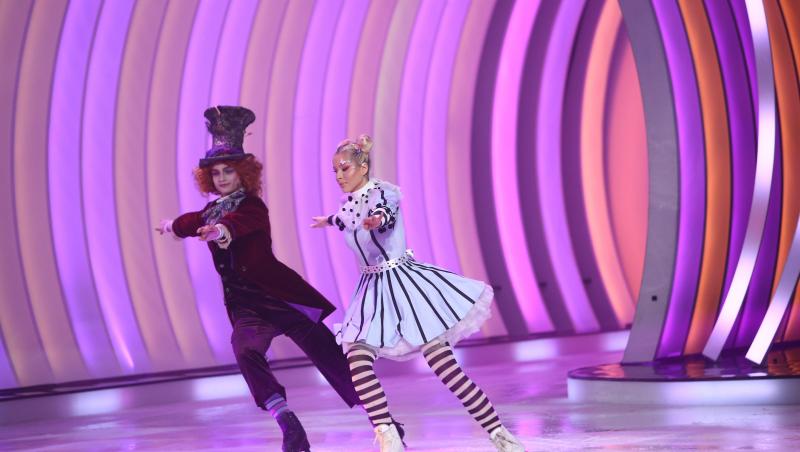 Dancing on Ice - Vis în doi, 2 aprilie 2022. Carmen Grebenișan și Lilian Bînzari au impresionat cu dansul elegant de pe gheață