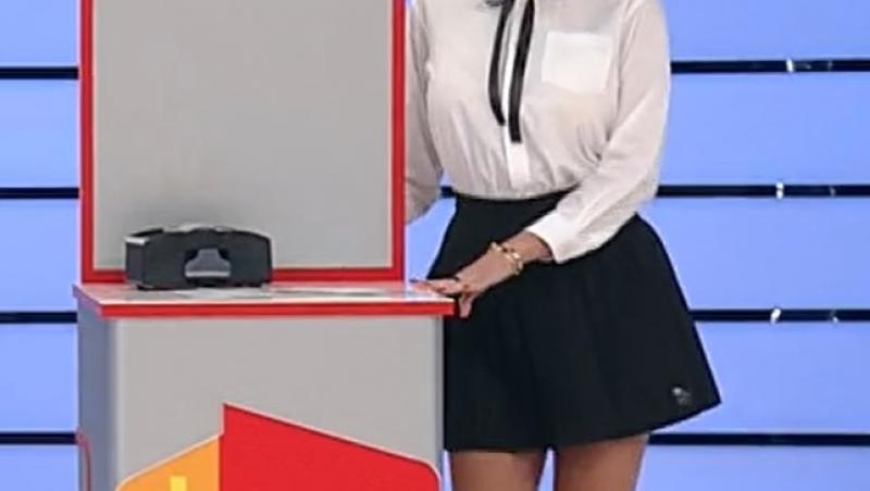 Prețul cel bun, 20 aprilie 2022. Iuliana Luciu, apariție spectaculoasă într-o fustă extrem de scurtă. Cum arată ținuta vedetei