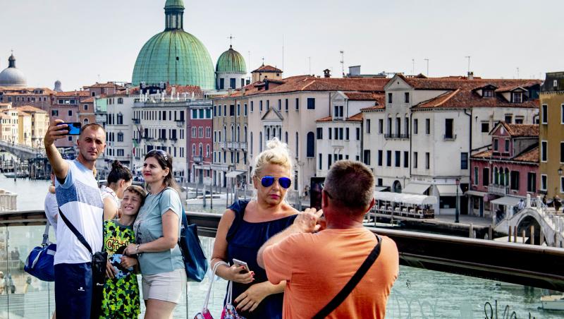 Ce se întâmplă cu turiștii care vor să meargă în Veneția. Anunț de ultimă oră despre frumosul oraș Italian