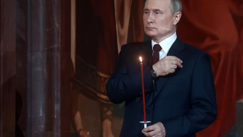 Vladimir Putin la Slujba de Înviere