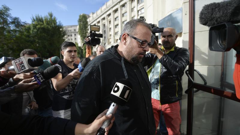 Primarul Cristian Popescu Piedone a fost ridicat de DNA de pe aeroport și dus la audieri, într-un nou dosar