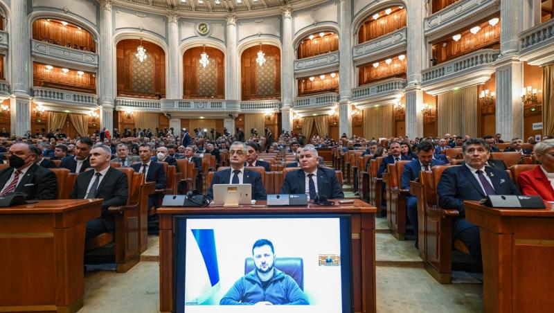 Ce a spus Volodimir Zelenski în Parlamentul României: „Viitorul nostru e împreună”. Ce a cerut președintele Ucrainei