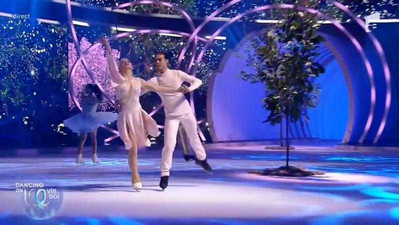 Dancing on Ice - Vis în doi, 9 aprilie 2022. Carmen Grebenișan și Lilian Bînzari s-au descurcat superb pe gheață. Ce a zis Elwira