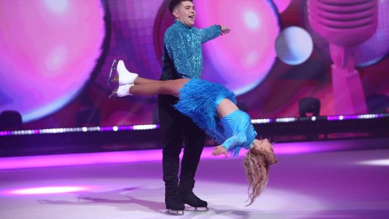 Dancing on Ice - Vis în doi, 9 aprilie 2022. Andreea Bălan a făcut spectacol vizual pe scena emisiunii cu dansuri pe piese Andre