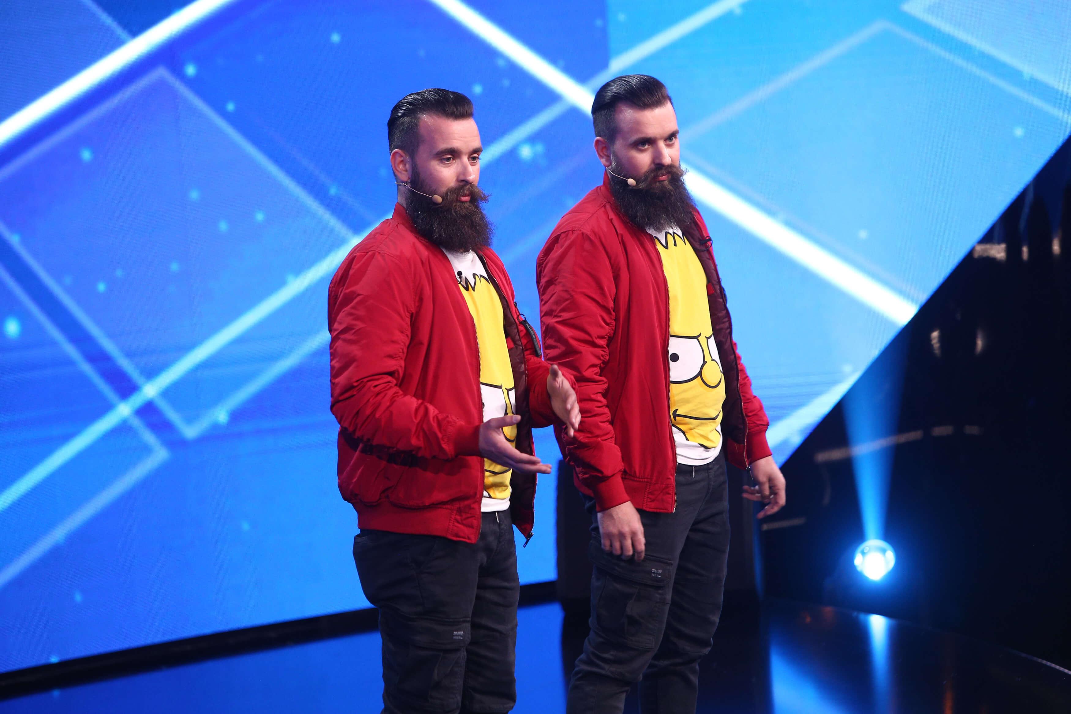 Stand-up Revolution sezonul 1, 29 mai 2022. George și Cosmin Tălpău, gemenii care i-au surprins pe jurați. “Ce-i asta, frate?"