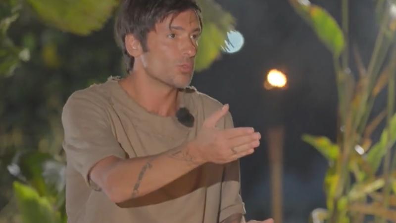 Insula Iubirii sezonul 6. Radu Vâlcan, reacție neașteptată față de Alex. Ce i-a spus la bonfire, fără pic de reținere
