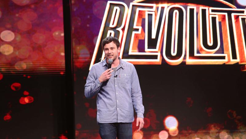 Stand-up Revolution sezonul 1, 5 iunie 2022. John Allis, cel mai mare regret al lui Teo. Ce s-a întâmplat pe scenă