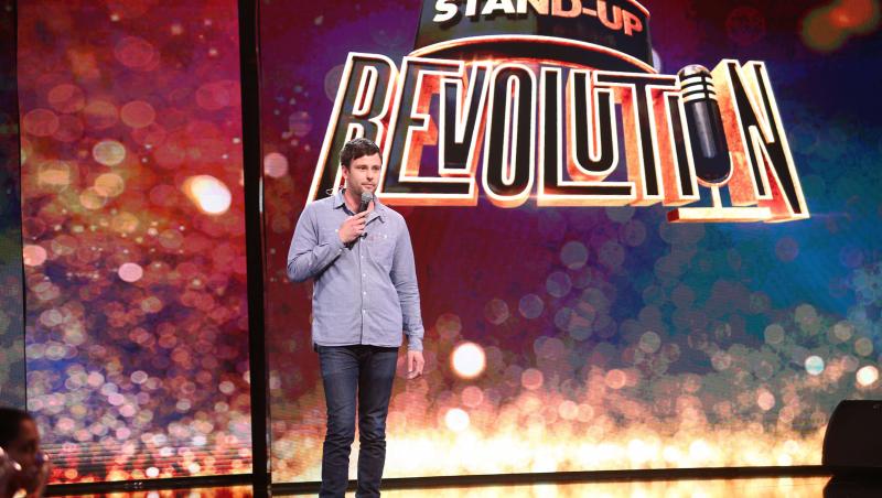 Stand-up Revolution sezonul 1, 5 iunie 2022. John Allis, cel mai mare regret al lui Teo. Ce s-a întâmplat pe scenă