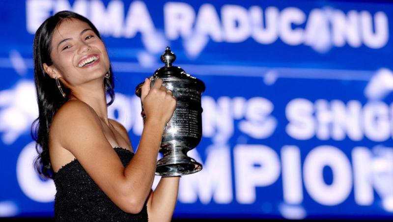Cât costă bijuteriile pe care Emma Răducanu le-a purtat la Wimbledon 2022. A intrat pe teren cu accesorii de zeci de mii de euro