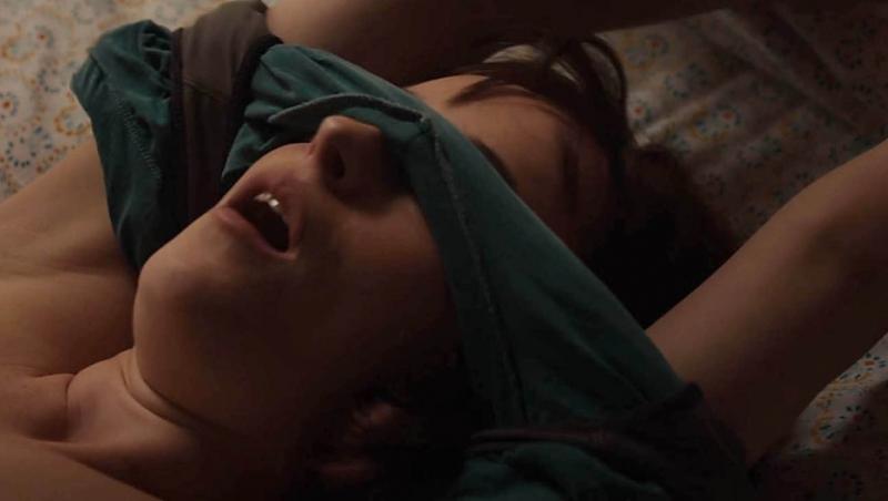 Dakota Johnson, actrița din 50 Shades of Grey, face dezvăluiri picante despre viața intimă. Ce a învățat la filmări